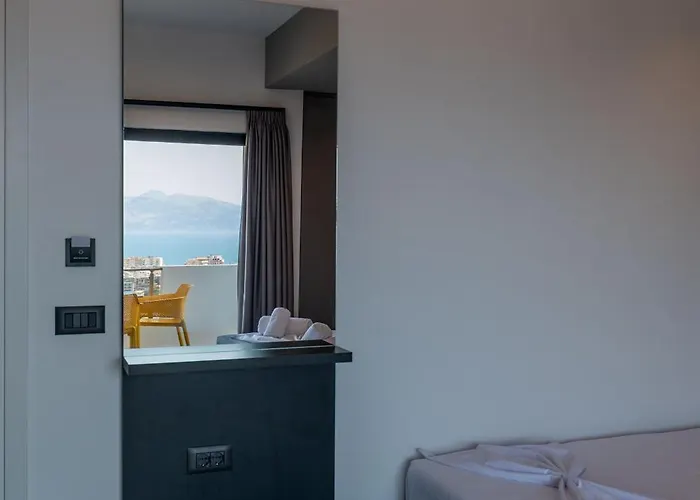 Euphoria Apartment