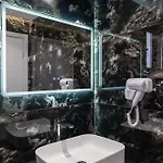 Euphoria 公寓 *