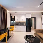 Apartment Euphoria *